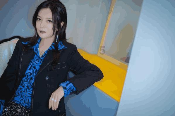 1月26日保险日报丨财险公司不得对特定车型一刀切限制承保,多家险企股权挂牌寻买家,保险板块领涨大金融