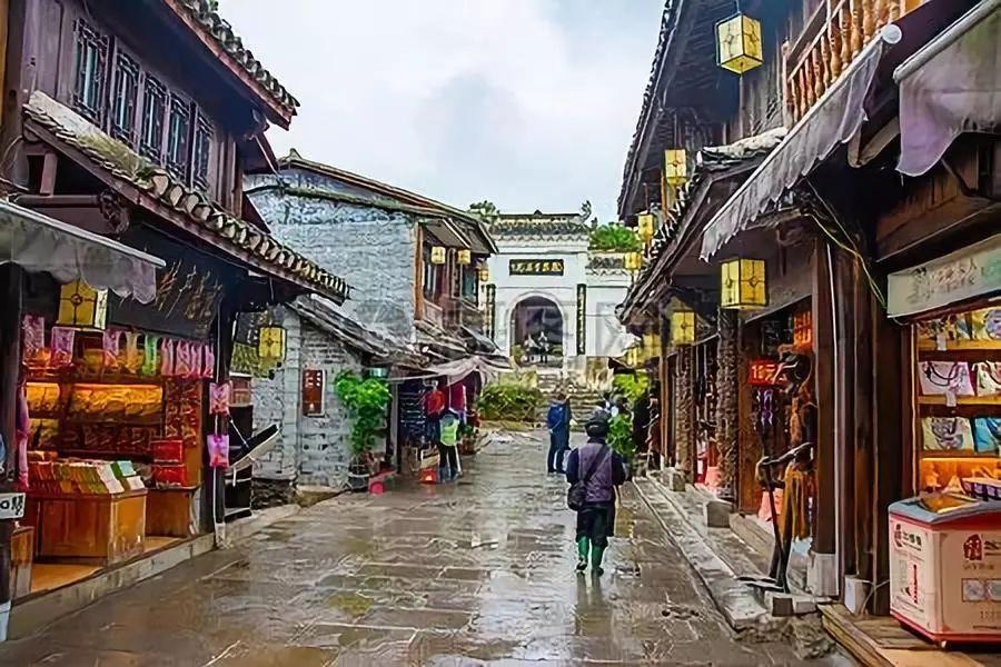 森迪穿越魔法学院